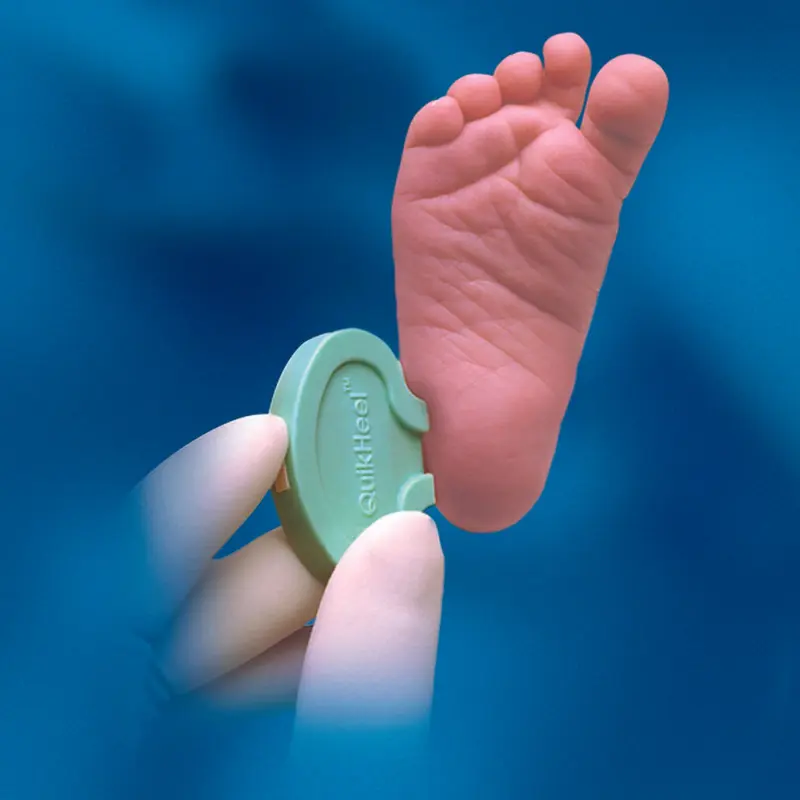 BD Microtainer Pediatric Lancet 2.5 mm Blade Retractable Push Button Activation Heel (366414_CS) 200/CS